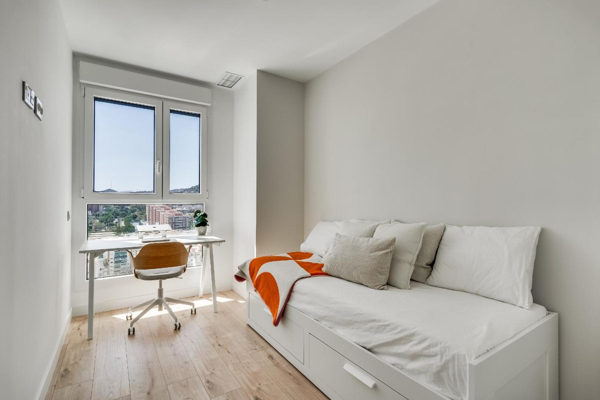Gelegen Urban Sky Tower *